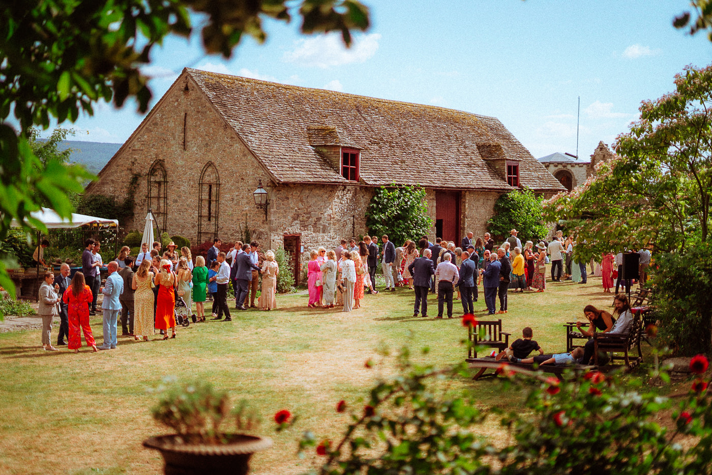 USK CASTLE WEDDING PHOTOGRAPHY FESTIVAL STYLE 127 USK CASTLE WEDDING PHOTOGRAPHY FESTIVAL STYLE 127